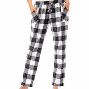 Ladies Lucky Brand Lounge Pants